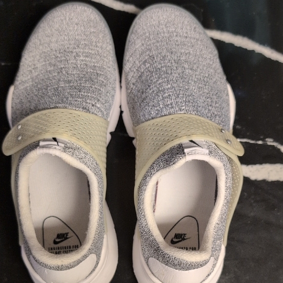 Nike Sock Dart “ Grey” Sneakers Size 9 NWOT MSRP $130 - Picture 9 of 9